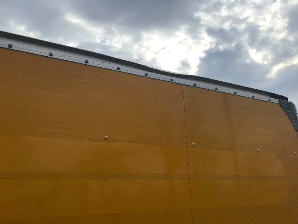 Light Duty Box Truck-Light and Medium Duty Trucks-GMC-2021-Savana G33903-Allentown-PA-99,046\n\t\tmiles-$ 25,750 - Image 28