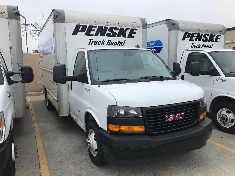 Light Duty Box Truck-Light and Medium Duty Trucks-GMC-2021-Savana G33903-Anaheim-CA-104,570\n\t\tmiles-$ 30,000 - Image 1