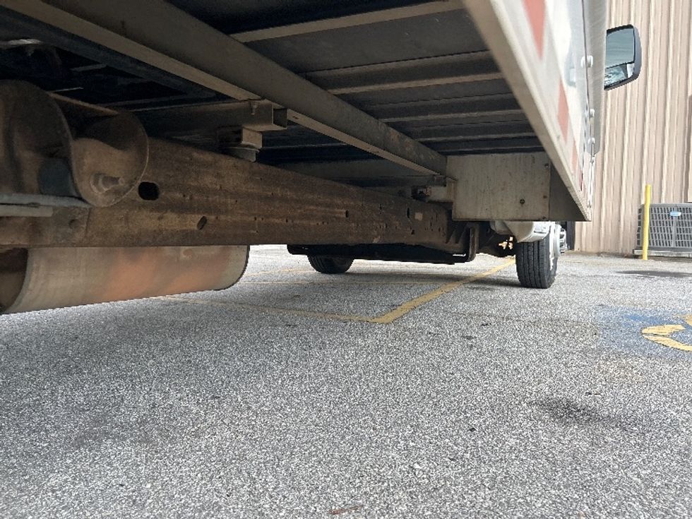 Light Duty Box Truck-Light and Medium Duty Trucks-GMC-2021-Savana G33903-Anderson-SC-100,116\n\t\tmiles-$ 31,250 - Image 13