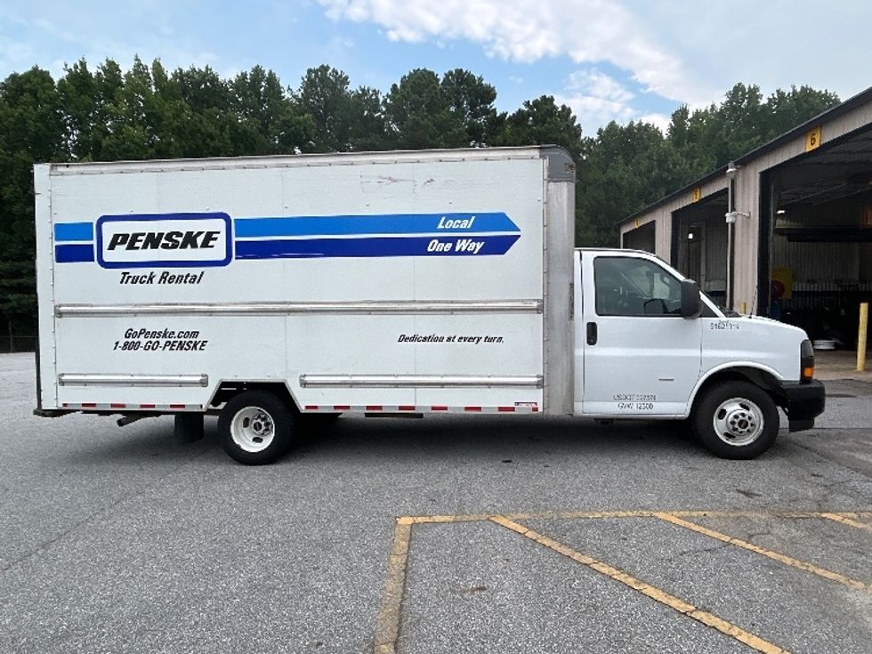 Light Duty Box Truck-Light and Medium Duty Trucks-GMC-2021-Savana G33903-Anderson-SC-108,084\n\t\tmiles-$ 28,000 - Image 14