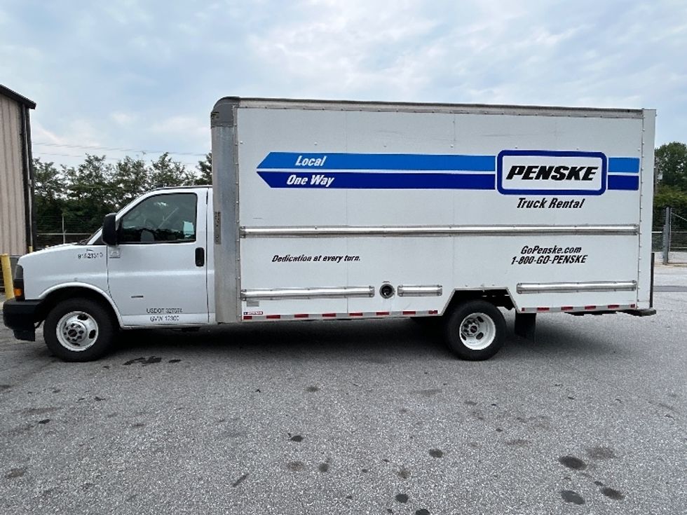 Light Duty Box Truck-Light and Medium Duty Trucks-GMC-2021-Savana G33903-Anderson-SC-108,084\n\t\tmiles-$ 28,000 - Image 4