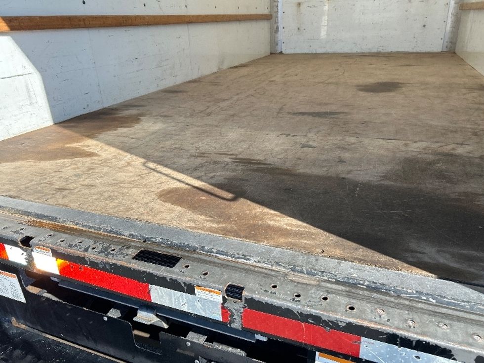 Light Duty Box Truck-Light and Medium Duty Trucks-GMC-2021-Savana G33903-Anderson-SC-110,727\n\t\tmiles-$ 30,000 - Image 9