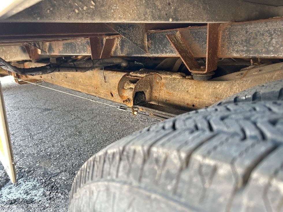 Light Duty Box Truck-Light and Medium Duty Trucks-GMC-2021-Savana G33903-Anderson-SC-84,691\n\t\tmiles-$ 28,250 - Image 5