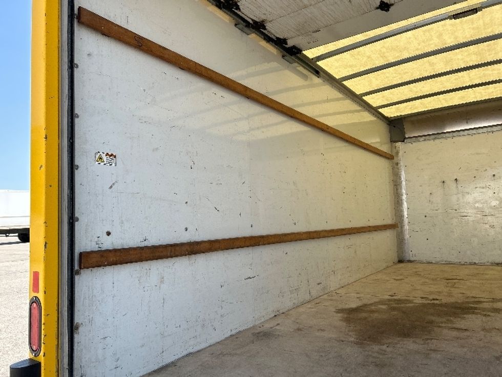 Light Duty Box Truck-Light and Medium Duty Trucks-GMC-2021-Savana G33903-Anderson-SC-88,641\n\t\tmiles-$ 27,250 - Image 11