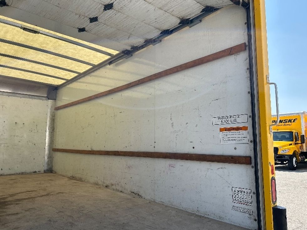 Light Duty Box Truck-Light and Medium Duty Trucks-GMC-2021-Savana G33903-Anderson-SC-88,641\n\t\tmiles-$ 27,250 - Image 12