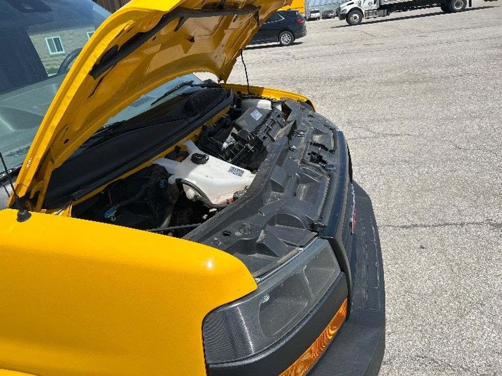 Light Duty Box Truck-Light and Medium Duty Trucks-GMC-2021-Savana G33903-Anderson-SC-88,641\n\t\tmiles-$ 29,500 - Image 20