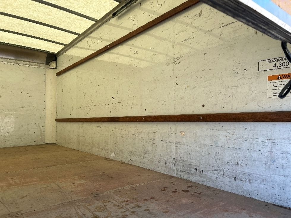 Light Duty Box Truck-Light and Medium Duty Trucks-GMC-2021-Savana G33903-Anderson-SC-89,443\n\t\tmiles-$ 29,500 - Image 11