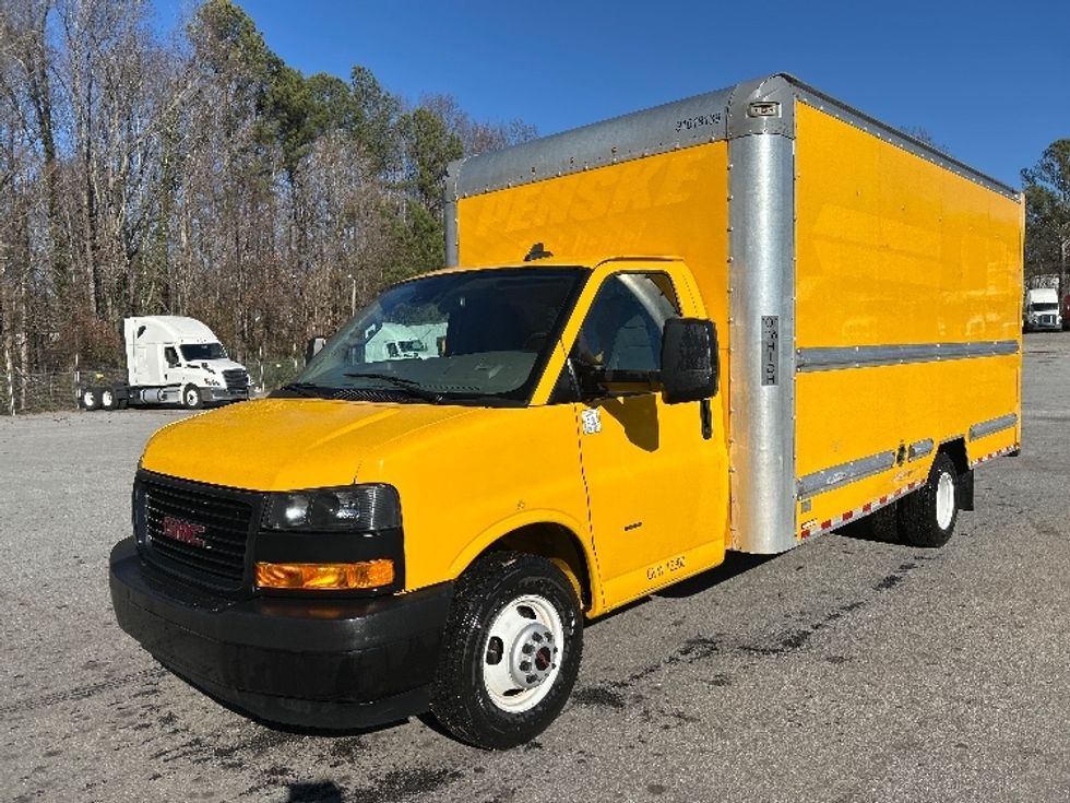 Light Duty Box Truck-Light and Medium Duty Trucks-GMC-2021-Savana G33903-Anderson-SC-89,443\n\t\tmiles-$ 29,500 - Image 3