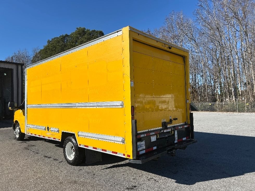 Light Duty Box Truck-Light and Medium Duty Trucks-GMC-2021-Savana G33903-Anderson-SC-89,443\n\t\tmiles-$ 29,500 - Image 6