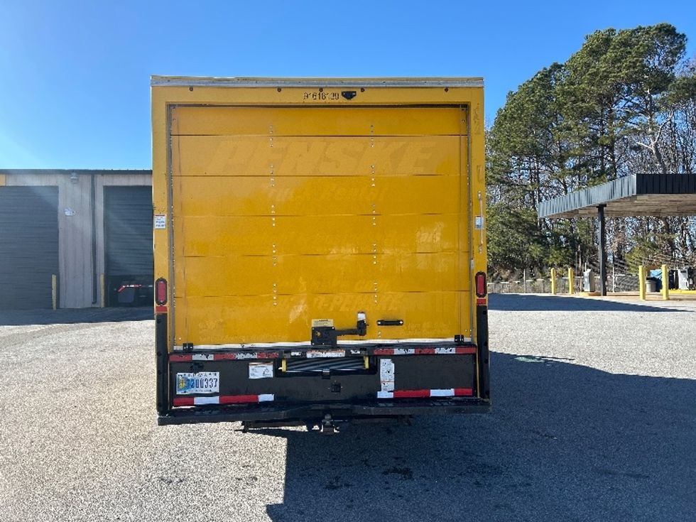 Light Duty Box Truck-Light and Medium Duty Trucks-GMC-2021-Savana G33903-Anderson-SC-89,443\n\t\tmiles-$ 29,500 - Image 7