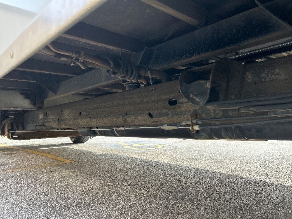 Light Duty Box Truck-Light and Medium Duty Trucks-GMC-2021-Savana G33903-Anderson-SC-91,521\n\t\tmiles-$ 32,250 - Image 5