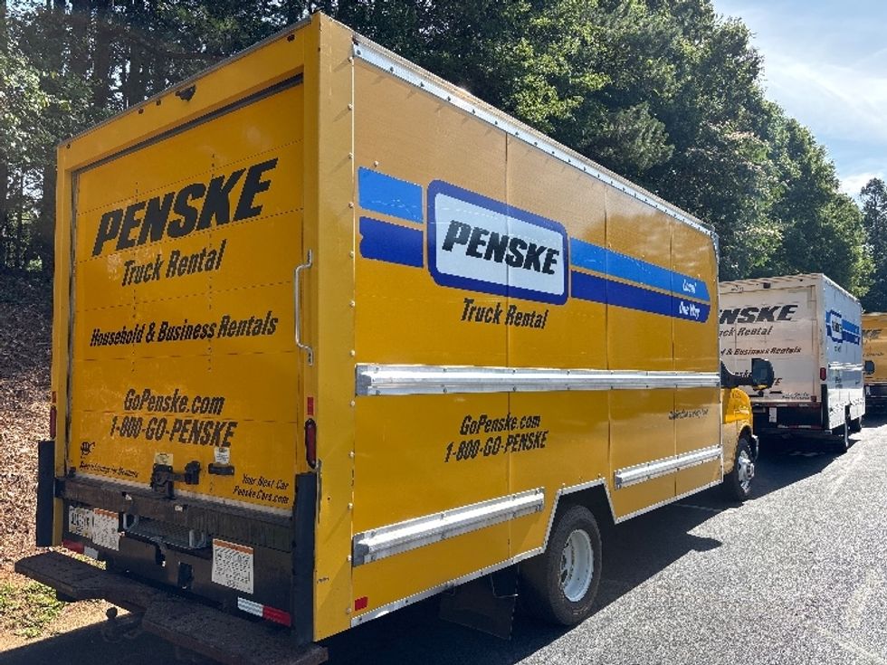 Light Duty Box Truck-Light and Medium Duty Trucks-GMC-2021-Savana G33903-Anderson-SC-92,123\n\t\tmiles-$ 27,750 - Image 12