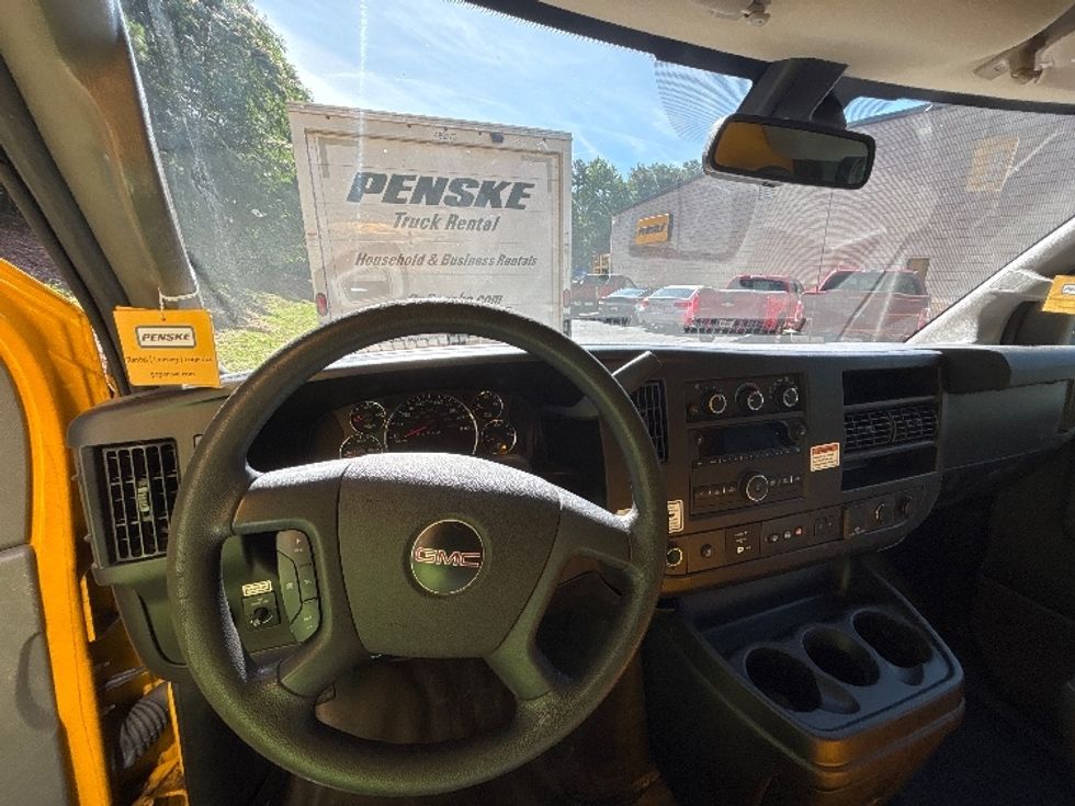 Light Duty Box Truck-Light and Medium Duty Trucks-GMC-2021-Savana G33903-Anderson-SC-92,123\n\t\tmiles-$ 27,750 - Image 17