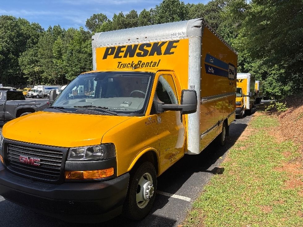 Light Duty Box Truck-Light and Medium Duty Trucks-GMC-2021-Savana G33903-Anderson-SC-92,123\n\t\tmiles-$ 27,750 - Image 3