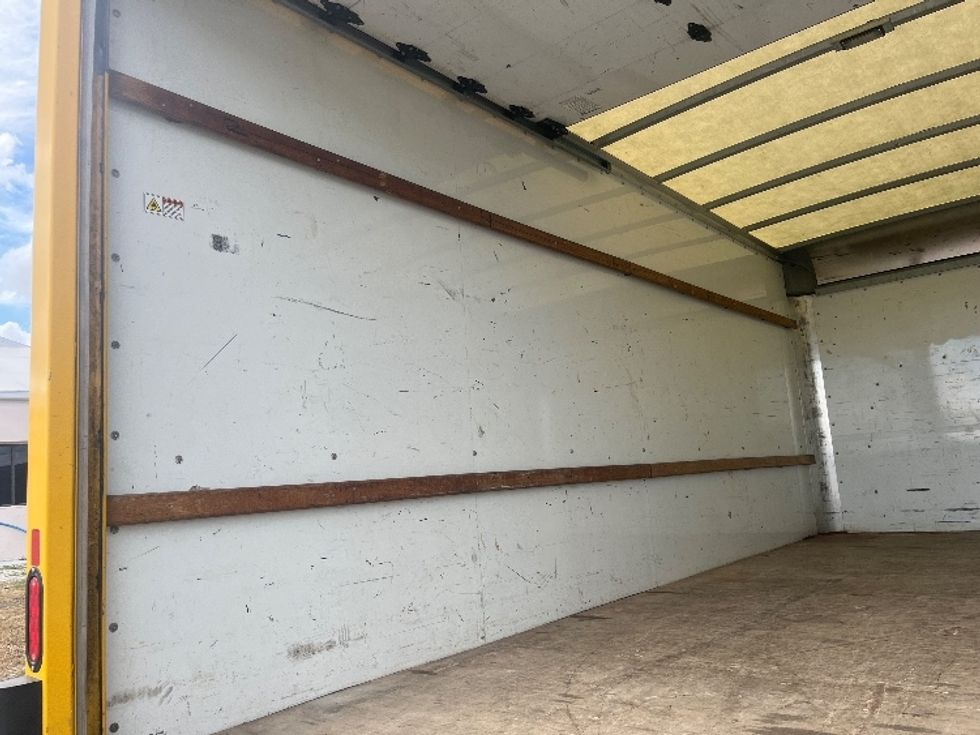 Light Duty Box Truck-Light and Medium Duty Trucks-GMC-2021-Savana G33903-Apopka-FL-105,287\n\t\tmiles-$ 27,000 - Image 11