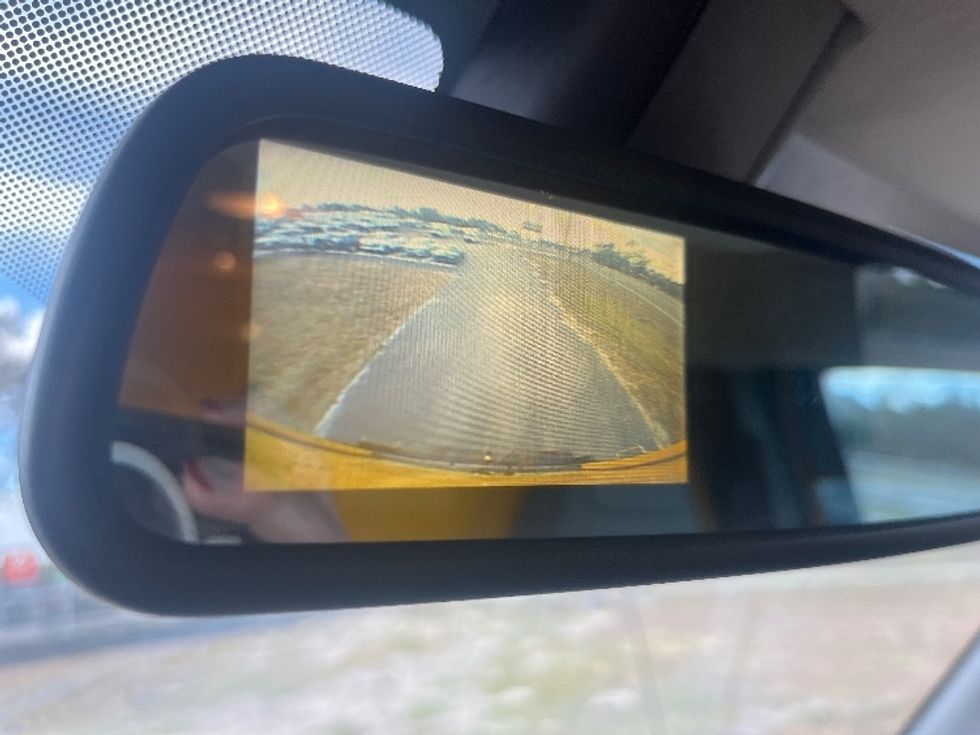 Light Duty Box Truck-Light and Medium Duty Trucks-GMC-2021-Savana G33903-Apopka-FL-105,287\n\t\tmiles-$ 27,000 - Image 25