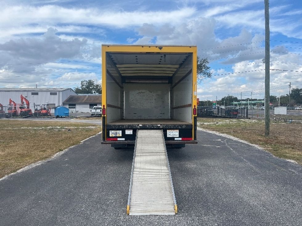 Light Duty Box Truck-Light and Medium Duty Trucks-GMC-2021-Savana G33903-Apopka-FL-105,287\n\t\tmiles-$ 27,000 - Image 9