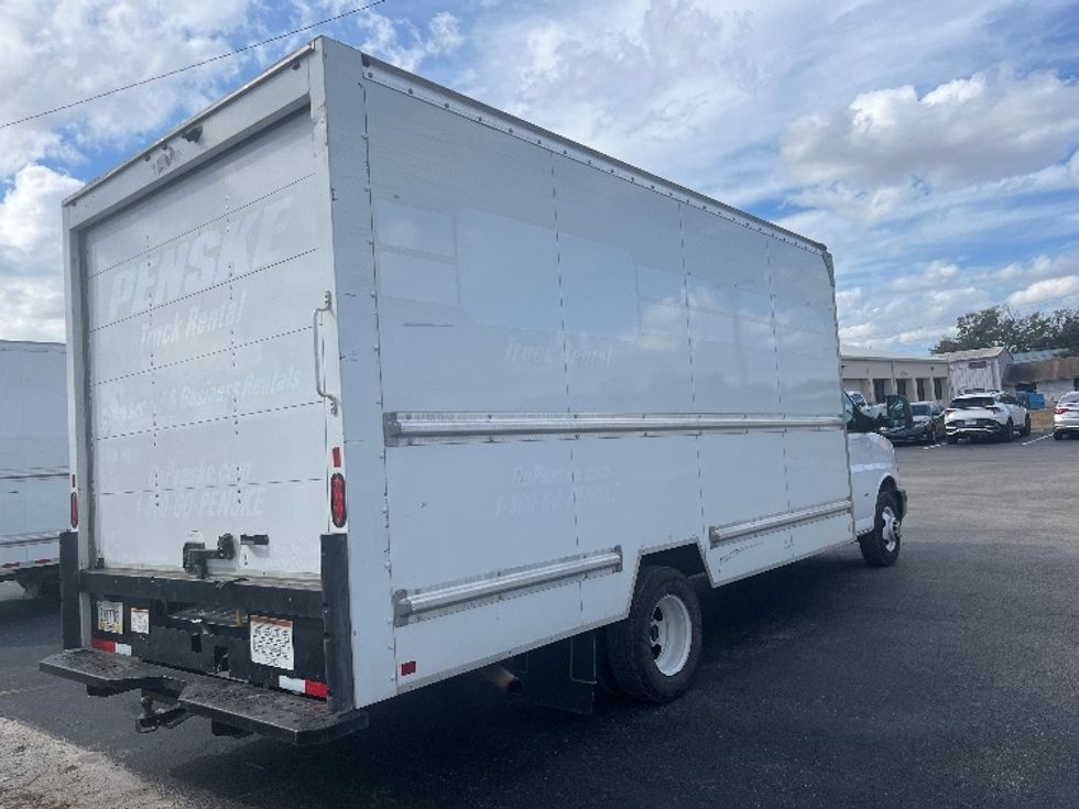 Light Duty Box Truck-Light and Medium Duty Trucks-GMC-2021-Savana G33903-Apopka-FL-107,282\n\t\tmiles-$ 30,000 - Image 13