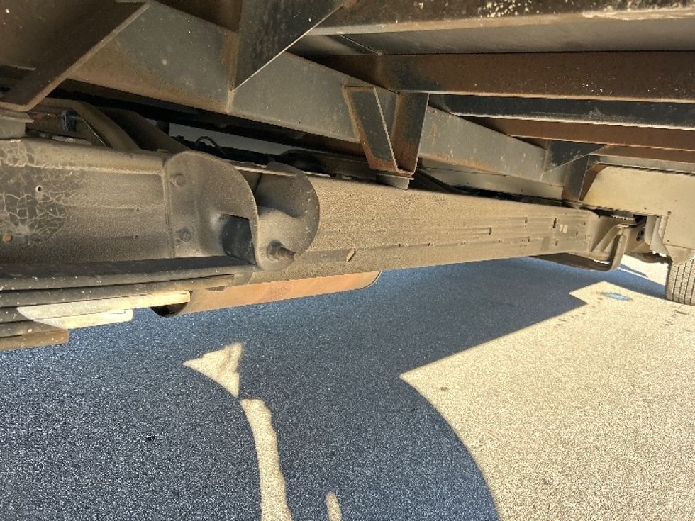 Light Duty Box Truck-Light and Medium Duty Trucks-GMC-2021-Savana G33903-Apopka-FL-107,282\n\t\tmiles-$ 30,000 - Image 14