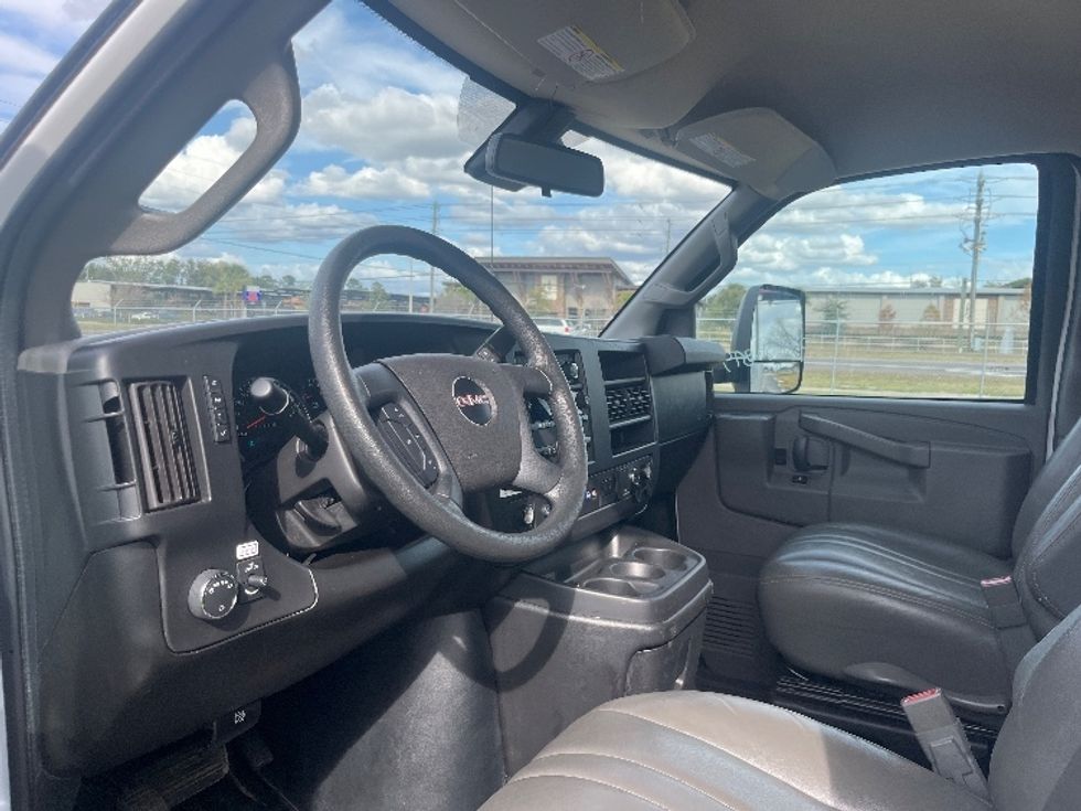 Light Duty Box Truck-Light and Medium Duty Trucks-GMC-2021-Savana G33903-Apopka-FL-108,664\n\t\tmiles-$ 29,750 - Image 17