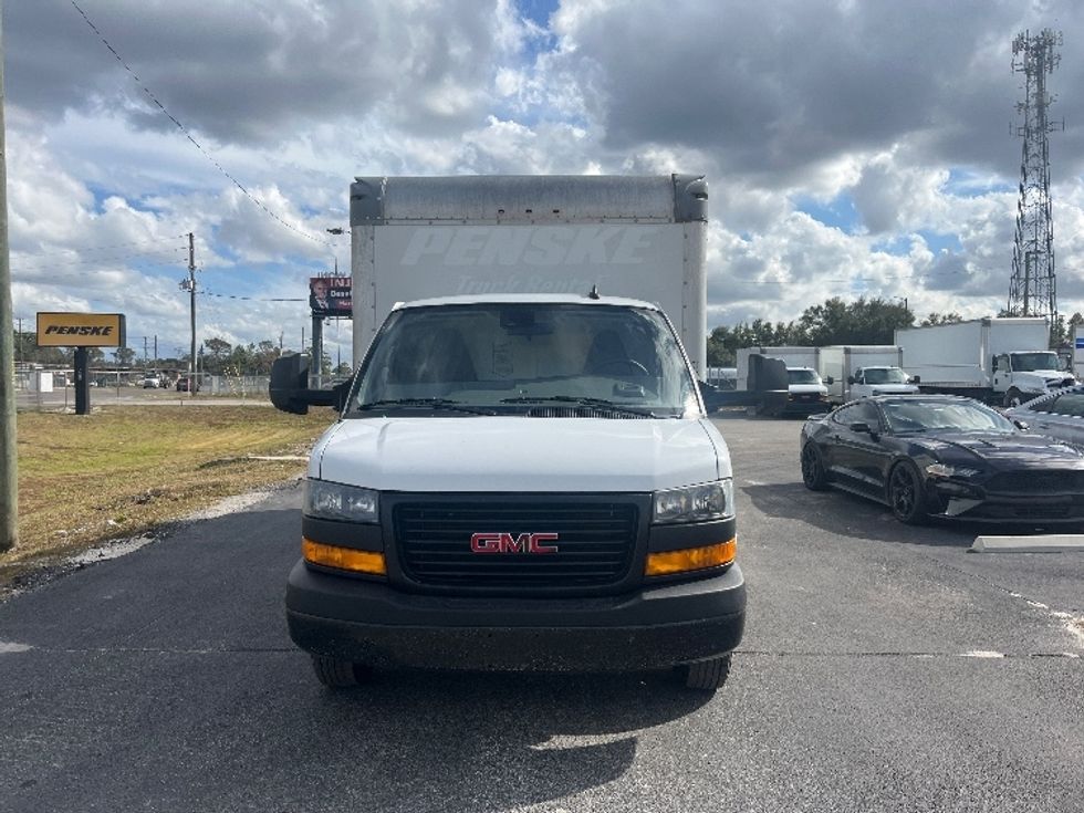 Light Duty Box Truck-Light and Medium Duty Trucks-GMC-2021-Savana G33903-Apopka-FL-108,664\n\t\tmiles-$ 29,750 - Image 2