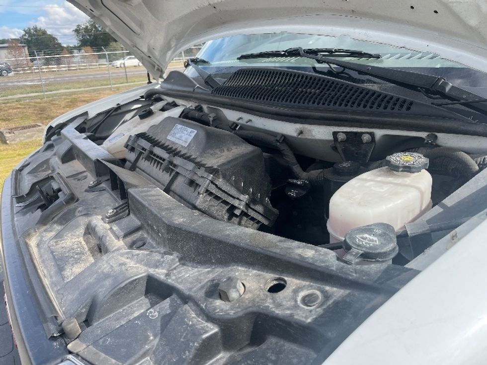 Light Duty Box Truck-Light and Medium Duty Trucks-GMC-2021-Savana G33903-Apopka-FL-108,664\n\t\tmiles-$ 29,750 - Image 24