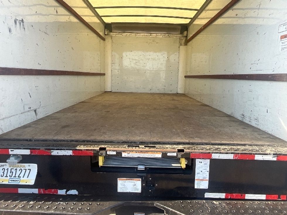 Light Duty Box Truck-Light and Medium Duty Trucks-GMC-2021-Savana G33903-Apopka-FL-111,508\n\t\tmiles-$ 29,500 - Image 10