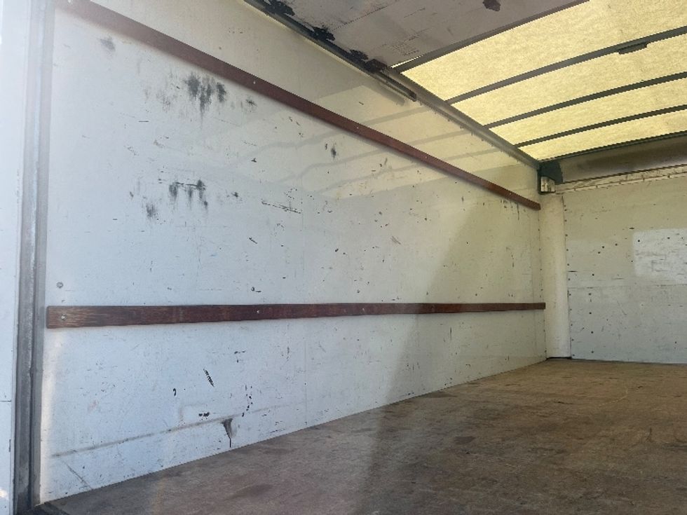 Light Duty Box Truck-Light and Medium Duty Trucks-GMC-2021-Savana G33903-Apopka-FL-111,508\n\t\tmiles-$ 29,500 - Image 11