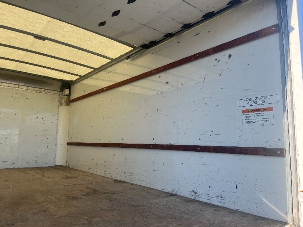 Light Duty Box Truck-Light and Medium Duty Trucks-GMC-2021-Savana G33903-Apopka-FL-111,508\n\t\tmiles-$ 29,500 - Image 12