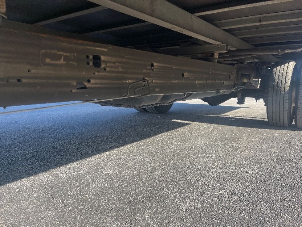 Light Duty Box Truck-Light and Medium Duty Trucks-GMC-2021-Savana G33903-Apopka-FL-111,508\n\t\tmiles-$ 29,500 - Image 5