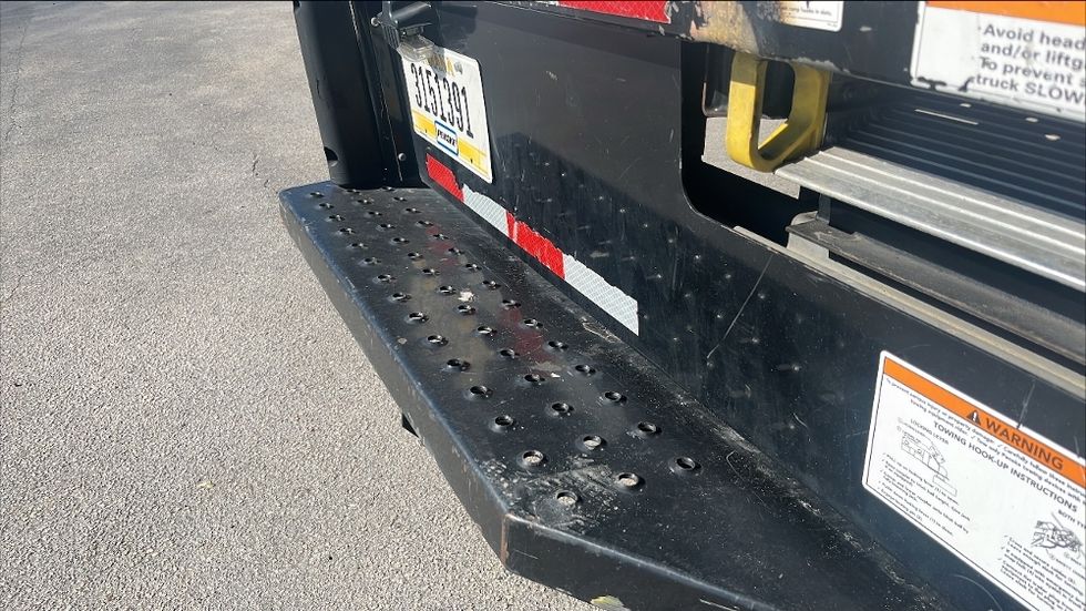 Light Duty Box Truck-Light and Medium Duty Trucks-GMC-2021-Savana G33903-Apopka-FL-114,168\n\t\tmiles-$ 26,750 - Image 27