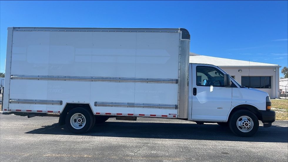 Light Duty Box Truck-Light and Medium Duty Trucks-GMC-2021-Savana G33903-Apopka-FL-116,461\n\t\tmiles-$ 28,750 - Image 15