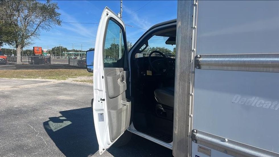 Light Duty Box Truck-Light and Medium Duty Trucks-GMC-2021-Savana G33903-Apopka-FL-116,461\n\t\tmiles-$ 28,750 - Image 16