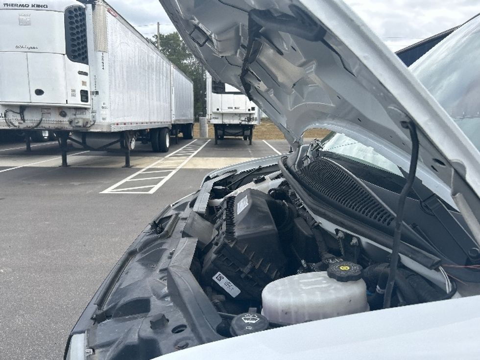 Light Duty Box Truck-Light and Medium Duty Trucks-GMC-2021-Savana G33903-Apopka-FL-116,461\n\t\tmiles-$ 28,750 - Image 23