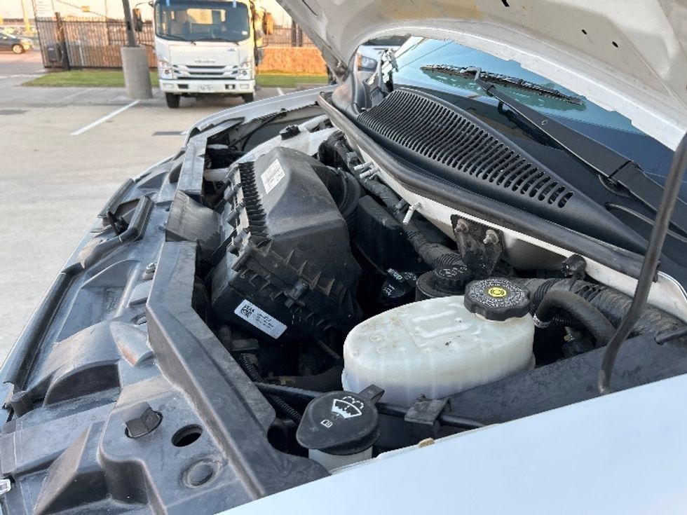 Light Duty Box Truck-Light and Medium Duty Trucks-GMC-2021-Savana G33903-Arlington-TX-102,623\n\t\tmiles-$ 30,000 - Image 23