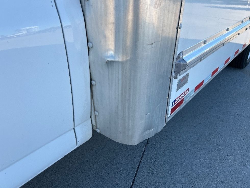 Light Duty Box Truck-Light and Medium Duty Trucks-GMC-2021-Savana G33903-Arlington-TX-96,032\n\t\tmiles-$ 29,750 - Image 22