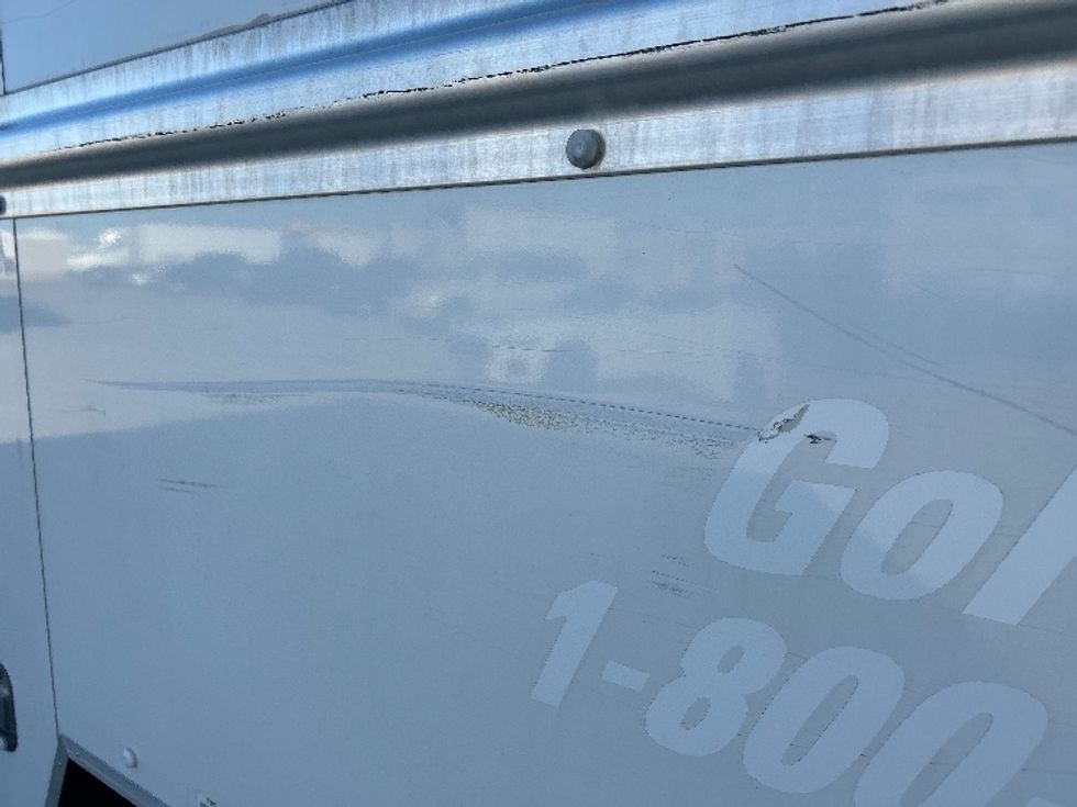 Light Duty Box Truck-Light and Medium Duty Trucks-GMC-2021-Savana G33903-Arlington-TX-96,032\n\t\tmiles-$ 29,750 - Image 26