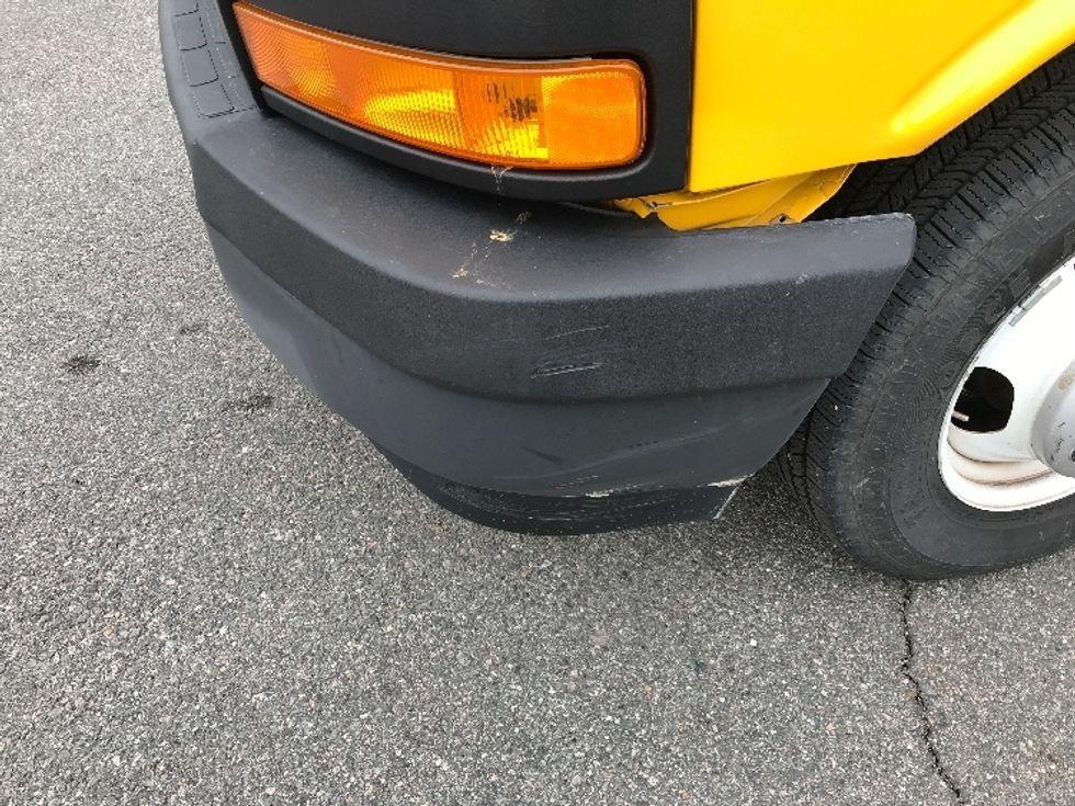 Light Duty Box Truck-Light and Medium Duty Trucks-GMC-2021-Savana G33903-Ashland-VA-70,991\n\t\tmiles-$ 36,000 - Image 24