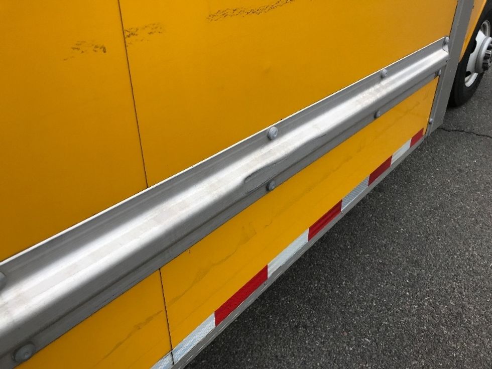 Light Duty Box Truck-Light and Medium Duty Trucks-GMC-2021-Savana G33903-Ashland-VA-70,991\n\t\tmiles-$ 36,000 - Image 28