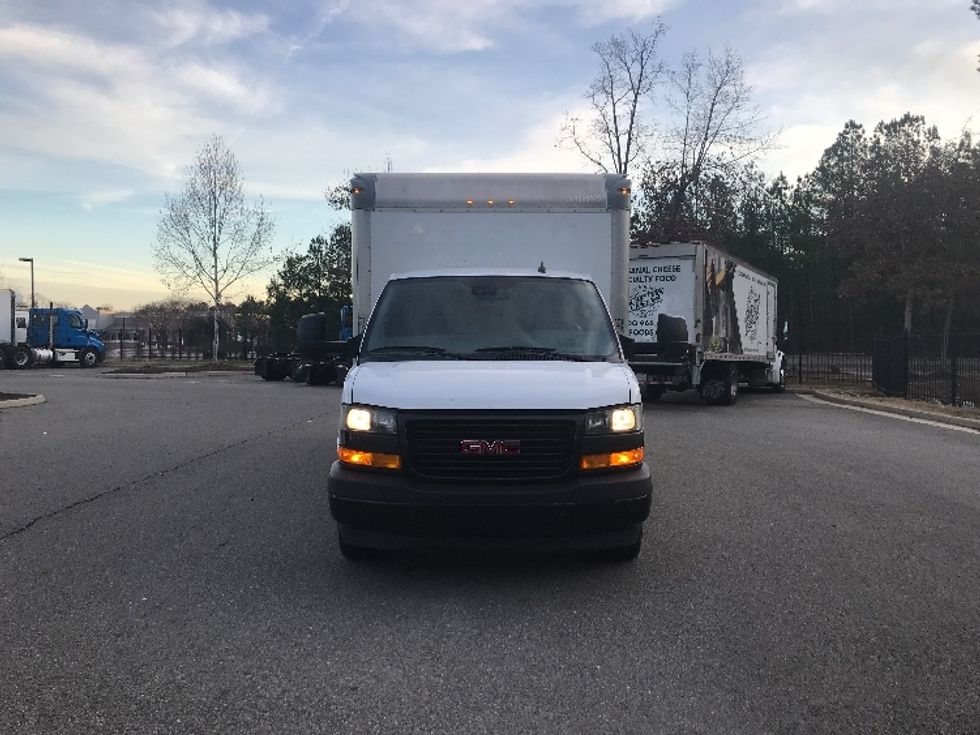 Light Duty Box Truck-Light and Medium Duty Trucks-GMC-2021-Savana G33903-Ashland-VA-91,732\n\t\tmiles-$ 32,250 - Image 2