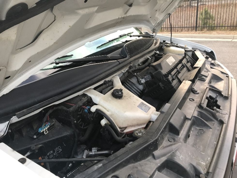 Light Duty Box Truck-Light and Medium Duty Trucks-GMC-2021-Savana G33903-Ashland-VA-91,732\n\t\tmiles-$ 32,250 - Image 22