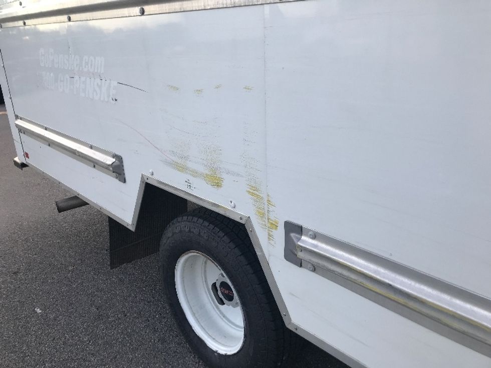 Light Duty Box Truck-Light and Medium Duty Trucks-GMC-2021-Savana G33903-Ashland-VA-91,732\n\t\tmiles-$ 32,250 - Image 26