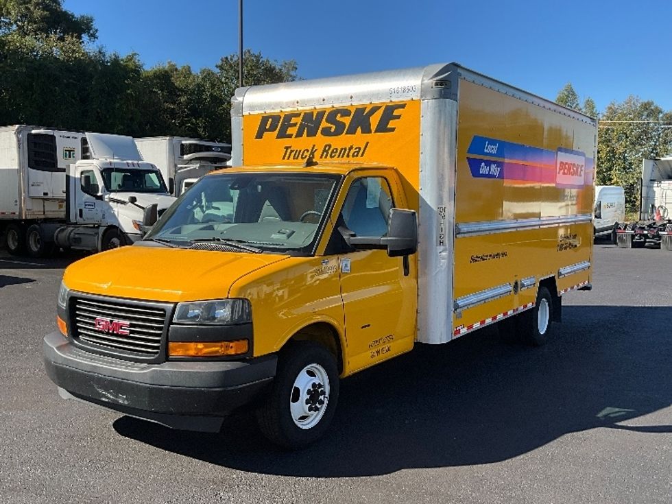 Light Duty Box Truck-Light and Medium Duty Trucks-GMC-2021-Savana G33903-Atlanta (Forest Park)-GA-116,760\n\t\tmiles-$ 23,000 - Image 3