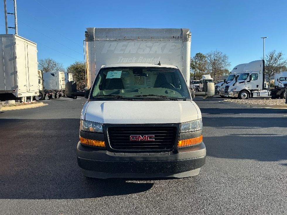 Light Duty Box Truck-Light and Medium Duty Trucks-GMC-2021-Savana G33903-Atlanta (Forest Park)-GA-92,220\n\t\tmiles-$ 31,750 - Image 2