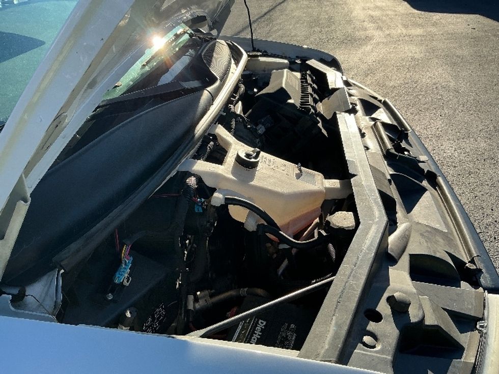 Light Duty Box Truck-Light and Medium Duty Trucks-GMC-2021-Savana G33903-Atlanta (Forest Park)-GA-92,220\n\t\tmiles-$ 31,750 - Image 22