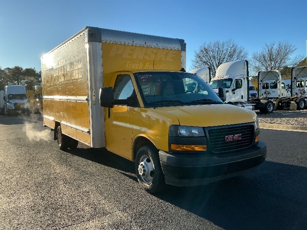 Light Duty Box Truck-Light and Medium Duty Trucks-GMC-2021-Savana G33903-Atlanta (Forest Park)-GA-98,599\n\t\tmiles-$ 27,750 - Image 1