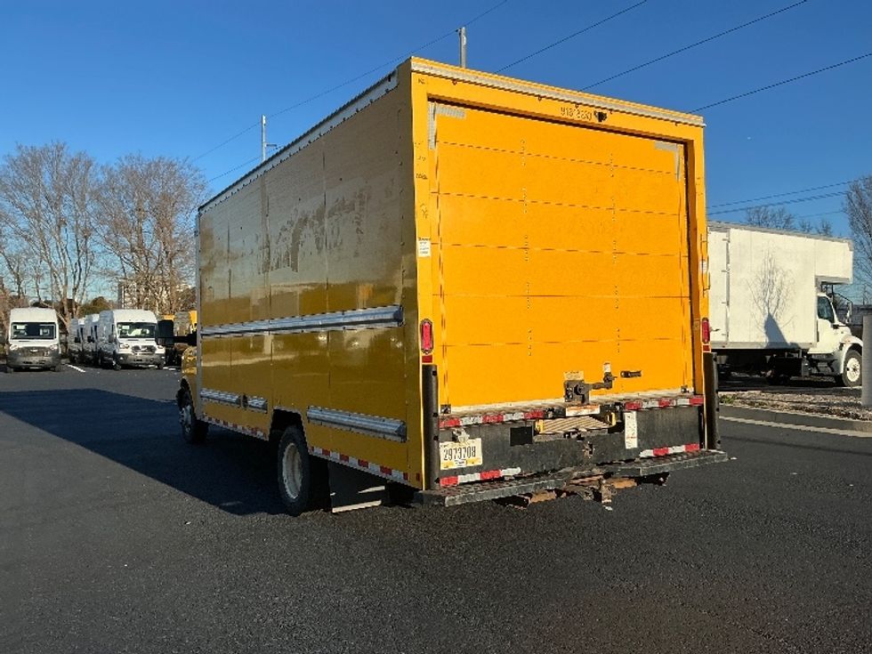 Light Duty Box Truck-Light and Medium Duty Trucks-GMC-2021-Savana G33903-Atlanta (Forest Park)-GA-98,599\n\t\tmiles-$ 27,750 - Image 6