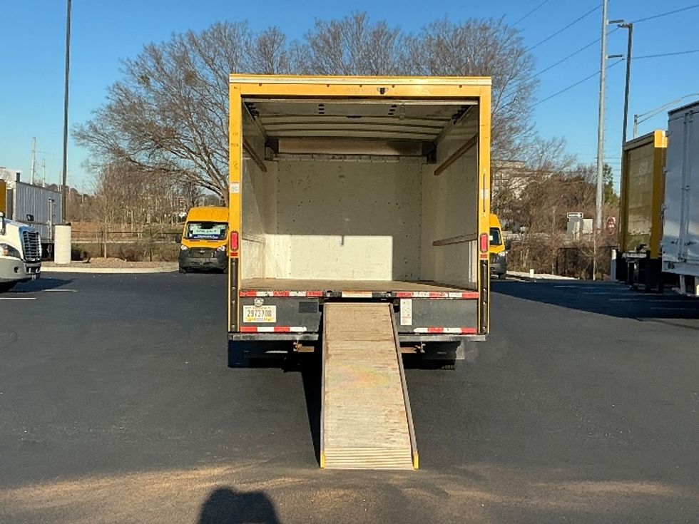 Light Duty Box Truck-Light and Medium Duty Trucks-GMC-2021-Savana G33903-Atlanta (Forest Park)-GA-98,599\n\t\tmiles-$ 27,750 - Image 9