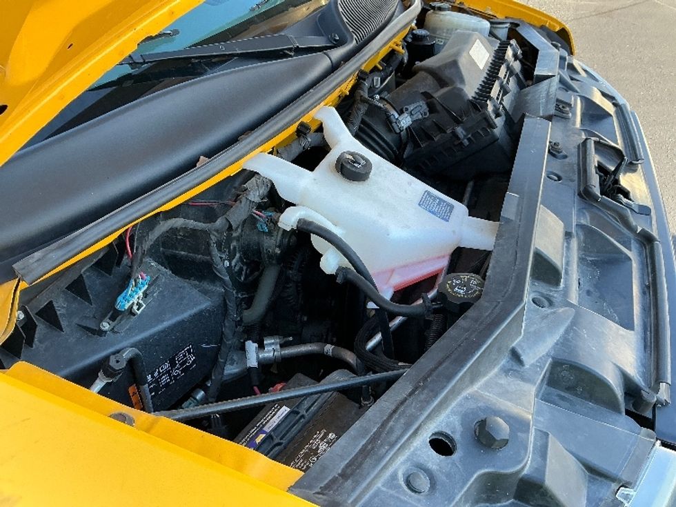 Light Duty Box Truck-Light and Medium Duty Trucks-GMC-2021-Savana G33903-Atlanta (Forest Park)-GA-98,599\n\t\tmiles-$ 27,750 - Image 23