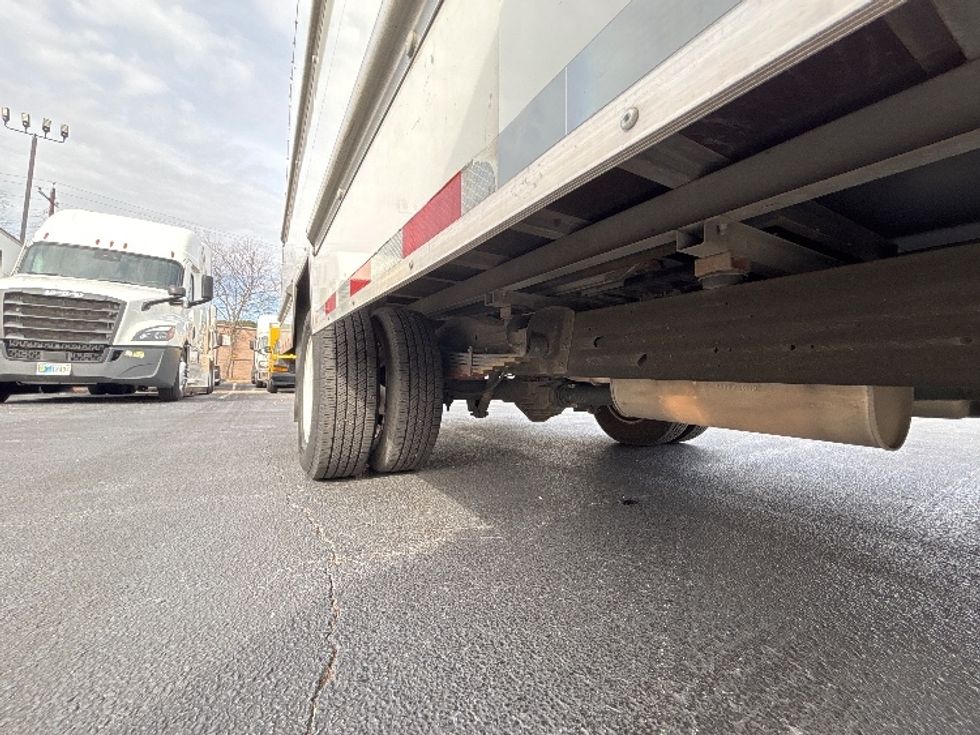 Light Duty Box Truck-Light and Medium Duty Trucks-GMC-2021-Savana G33903-Atlanta-GA-112,340\n\t\tmiles-$ 29,250 - Image 14